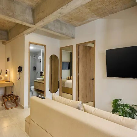 30 Living Suites Medellin Exterior photo